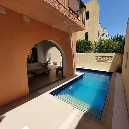 Comet Guest house Saint Julian's