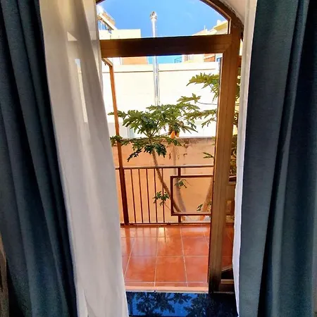 Comet Guest house *